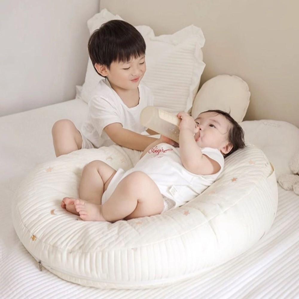 柔らかいベビー授乳枕、窒息防止、快適な傾斜付き授乳枕、コット - Nursing Pillow Breastfeeding のレビューと価格